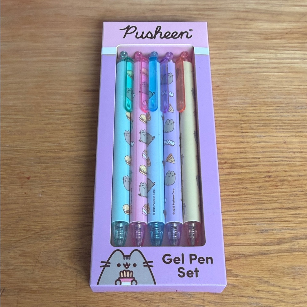 Pusheen Pastel Gel Pen Set with Cartoon Design